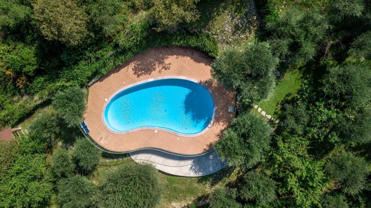 Casa Antichita Villa Torri Del Benaco Bagian luar foto