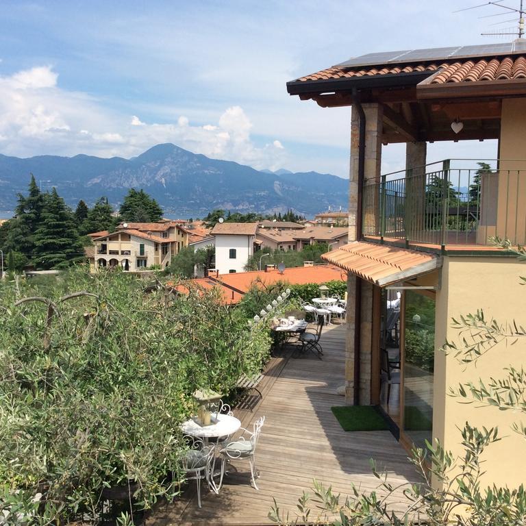 Casa Antichita Villa Torri Del Benaco Ruang foto